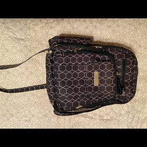 Hi-Ju-Be Be right back legacy